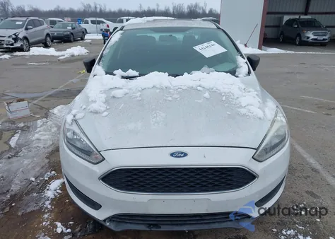 2016 Ford Focus S from USA, damaged, VIN 1FADP3E22GL207125